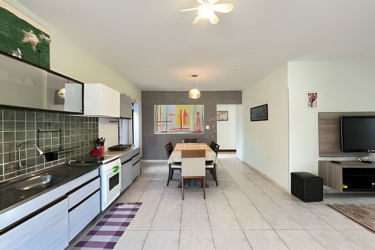 Casa de praia em Condomínio, Ar e Piscina c/ Hidro