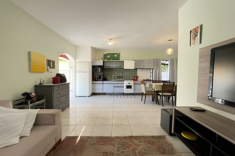 Casa de praia em Condomínio, Ar e Piscina c/ Hidro