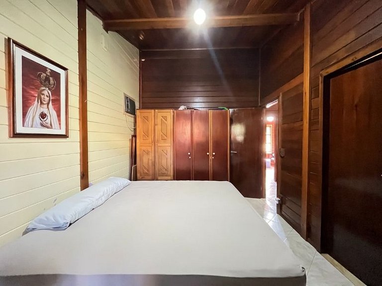 Casa de praia em condomínio com ar-condicionado e piscina