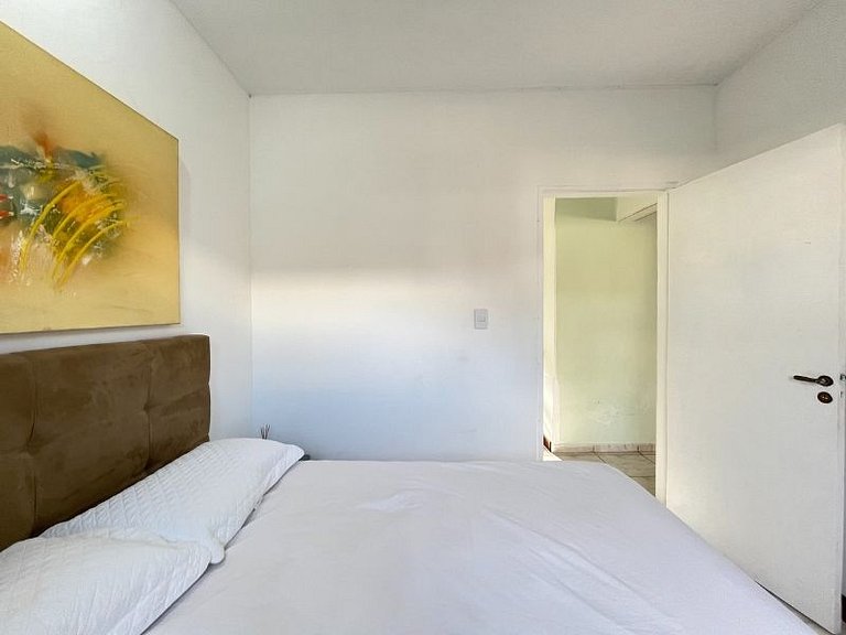 Casa de praia em Condomínio, Ar e Piscina c/ Hidro