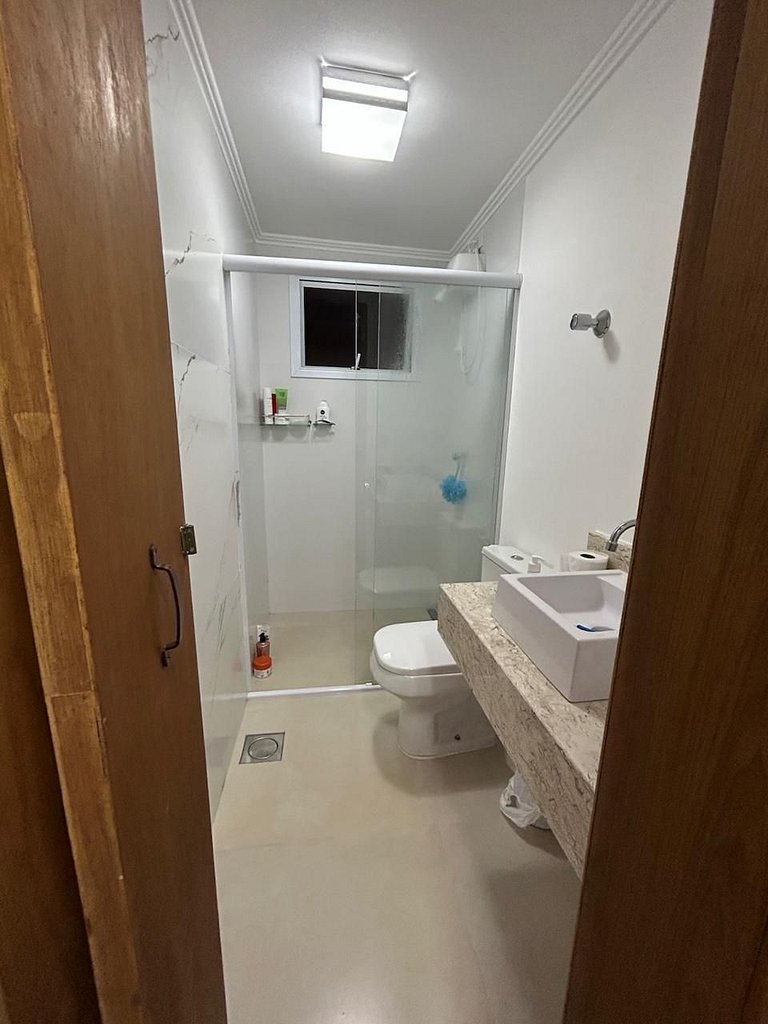 Casa na Praia com Piscina Aquecida em Condominio