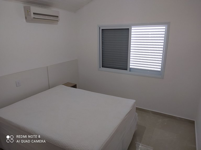 Casa na Praia com Piscina Aquecida em Condominio