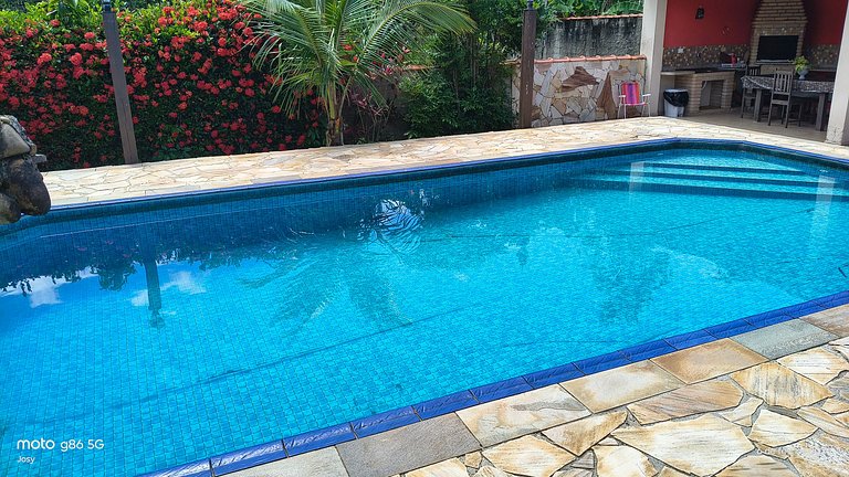 Casa Aconchegante na Praia com Piscina em Cond.