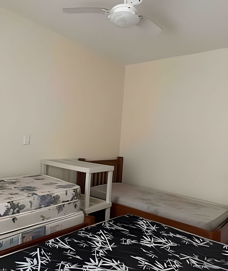 Bela Casa C/Piscina no Condomínio Morada da Praia