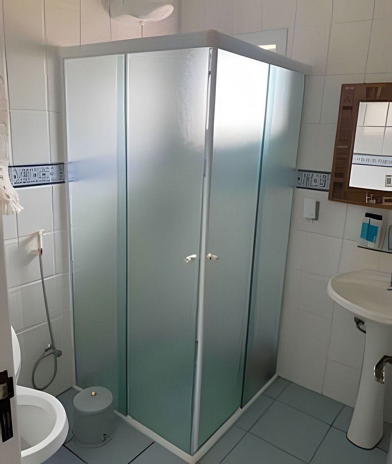 Bela Casa C/Piscina no Condomínio Morada da Praia