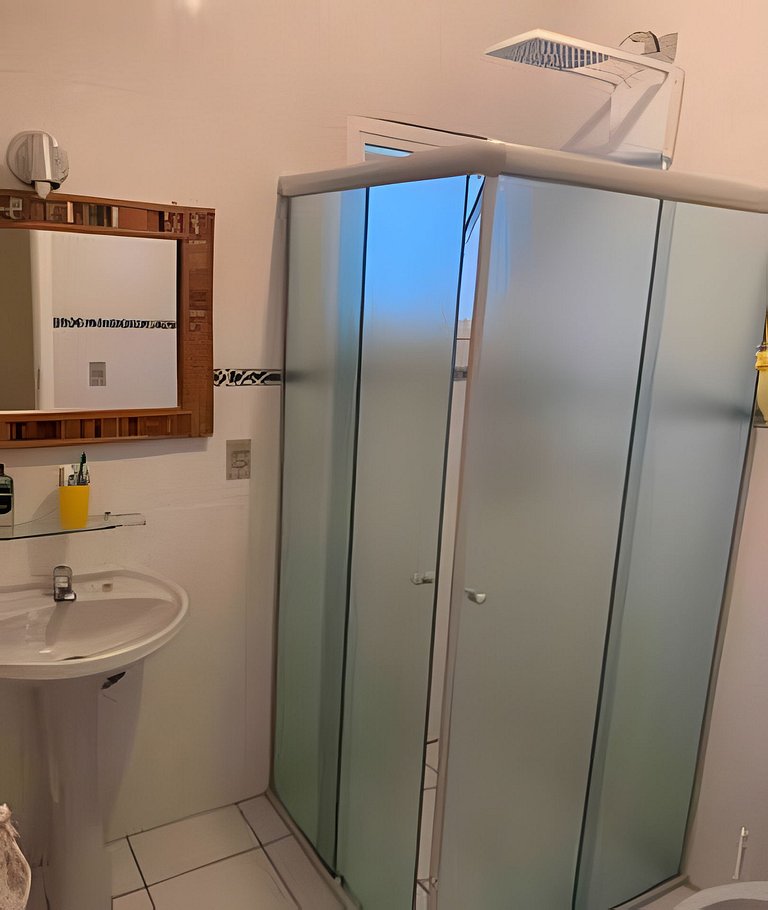 Bela Casa C/Piscina no Condomínio Morada da Praia