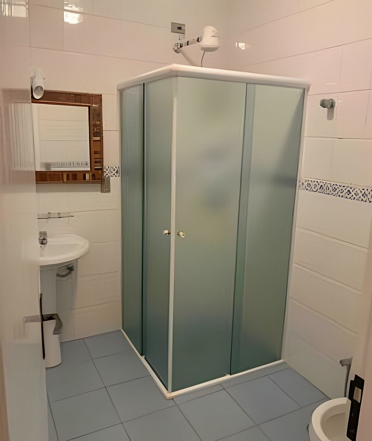 Bela Casa C/Piscina no Condomínio Morada da Praia