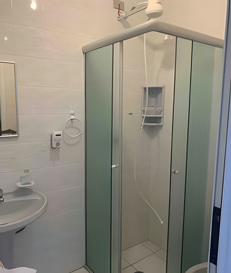 Bela Casa C/Piscina no Condomínio Morada da Praia