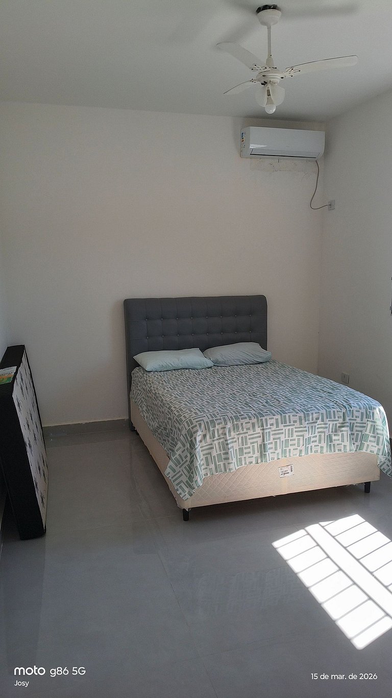 Casa Asobradada,(triplex) 5 suites