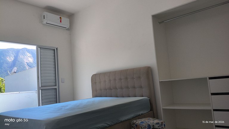 Casa Asobradada,(triplex) 5 suites