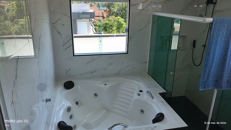 Bela Vista, Casa C/Elevador, Piscina, Jacuzzi, AR.