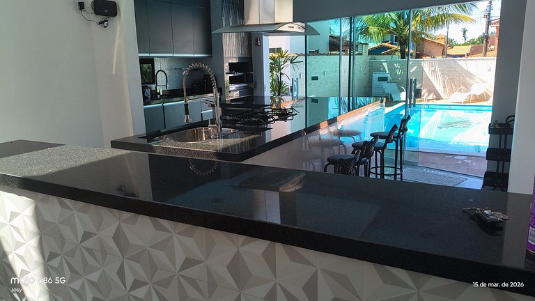 Casa Asobradada,(triplex) 5 suites